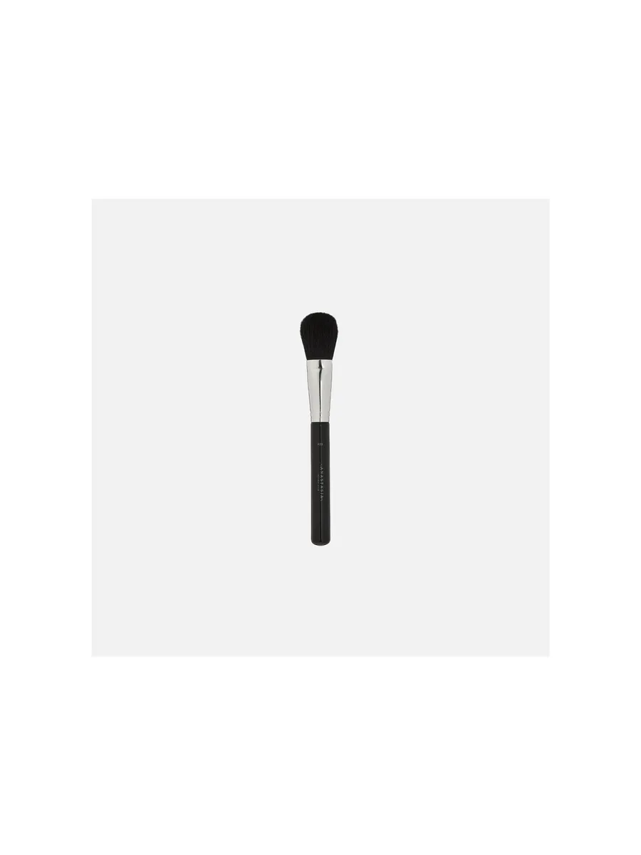 Кисть для румян Anastasia Beverly...
