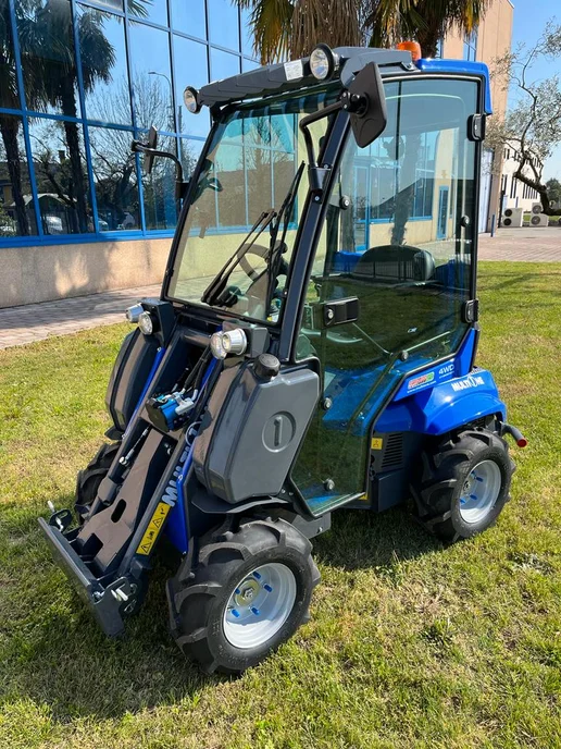 MultiOne Погрузчик 2.3 EFI, вариант