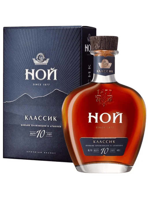 Коньяк Ной Классик 10 лет 0,7 л в подарочной упаковке, 0,7 л