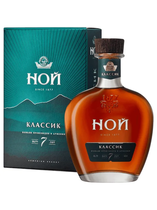 Коньяк Ной Классик 7 лет 0,5 л в подарочной упаковке, 700 мл