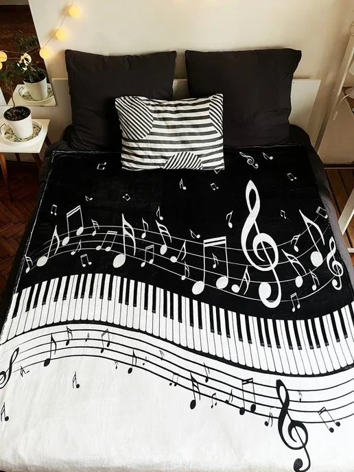 MuzButik Плед декоративный Нотный стан музыка рояль подарок музыканту, черный, фото 3