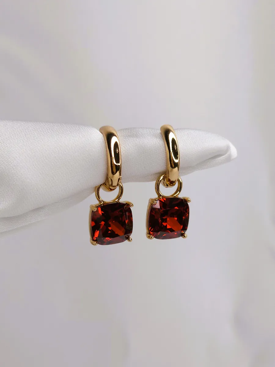 Серьги подвески, 2 см.
