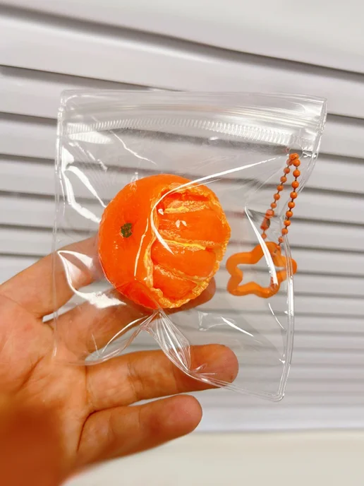 LAWE Toy Palace Новогодняя антистресс-игрушка сквиш Mandarin 5 см брелок, оранжевый, фото 2