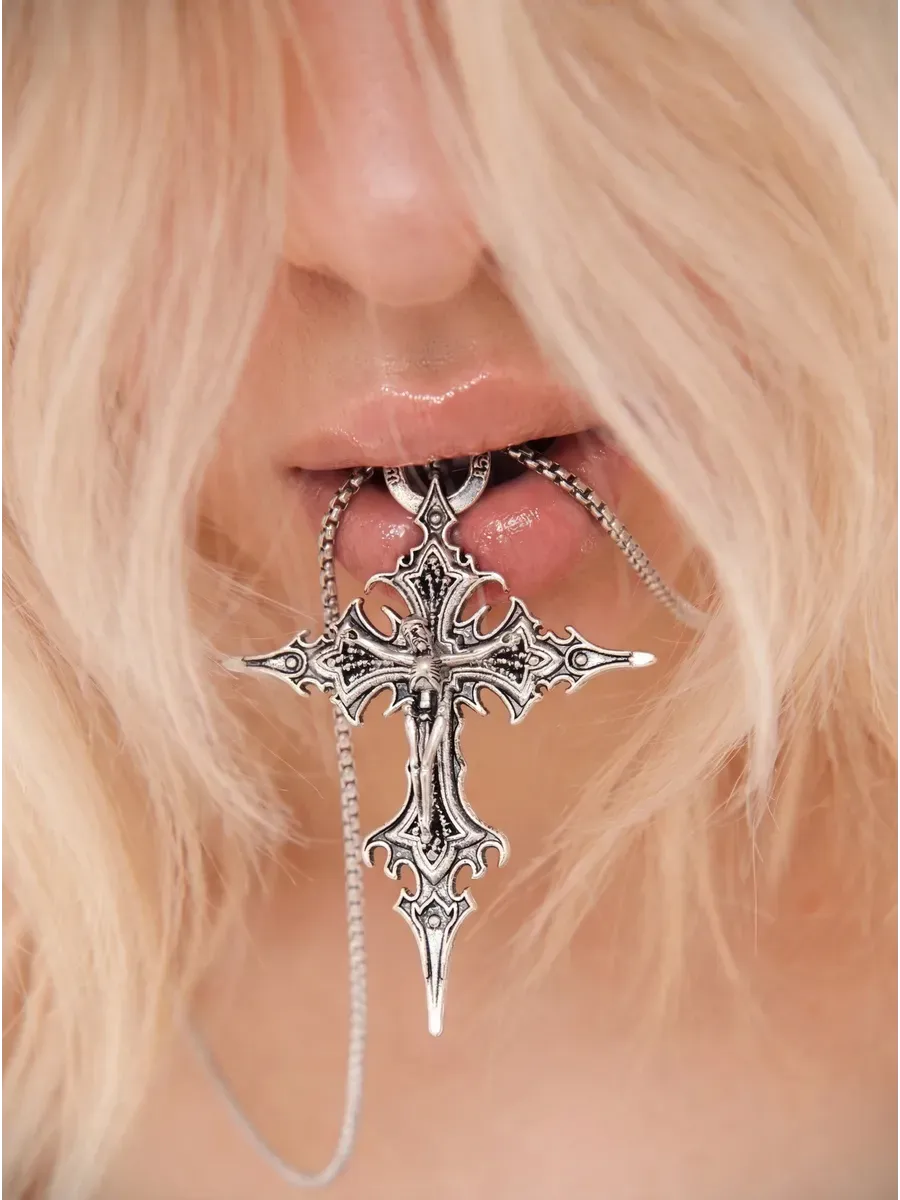 Подвеска готическая цепочка с крестом y2k gothic