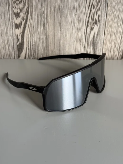OAKLEY Очки солнцезащитные спортивные sutro, черный